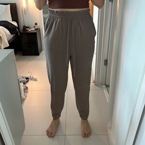 Babaton Medium Grey Jogger